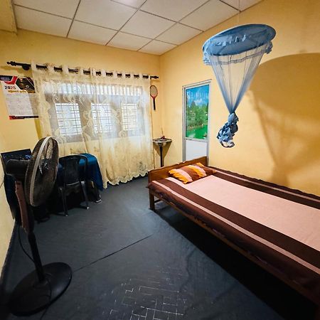 Kaween Homestay Велігама Екстер'єр фото