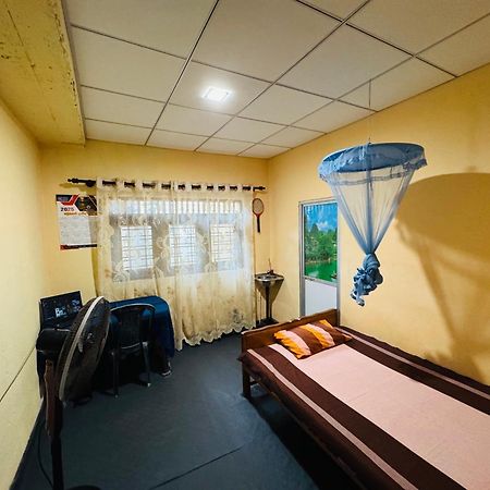 Kaween Homestay Велігама Екстер'єр фото