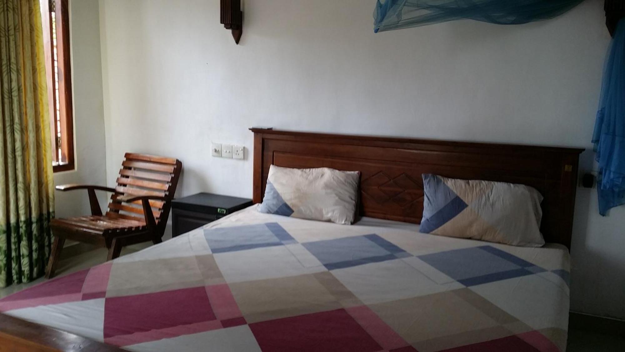 Kaween Homestay Велігама Екстер'єр фото